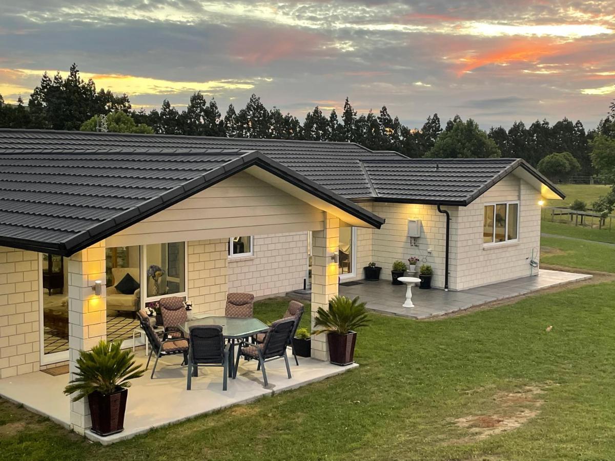 Veld View Bed And Breakfast Tuakau Eksteriør bilde